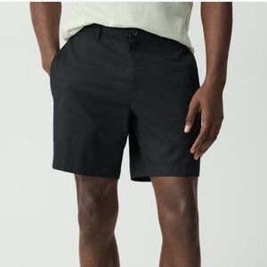 Theory ‘Zaine Short in Stretch Cotton’